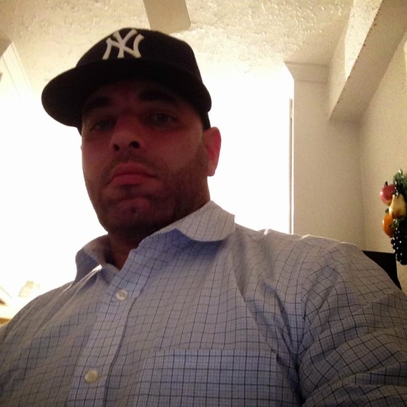 Meet your Posher, E. - Picture 1 of 1